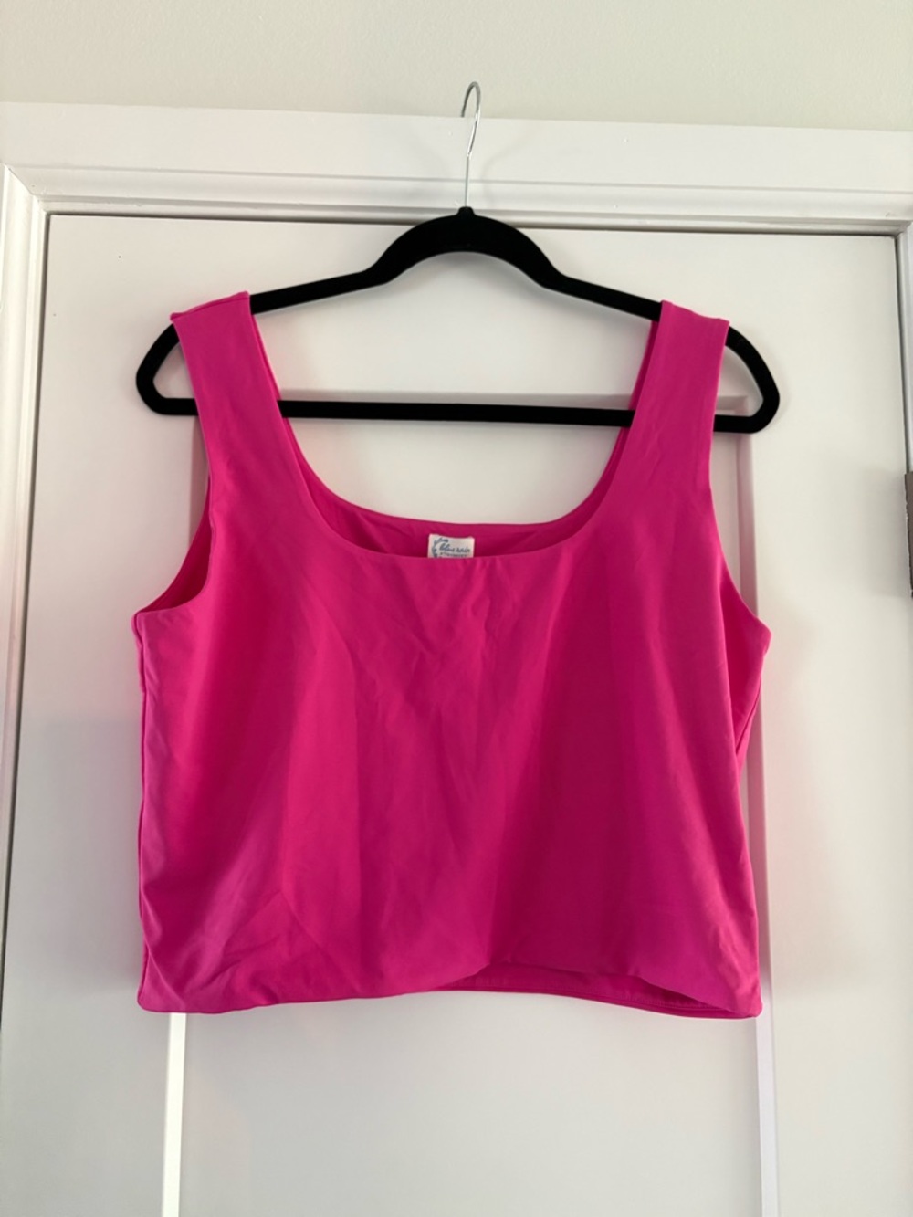 NWT: Blue Rain x Francesca’s Magenta Women's Scoop Neck Cropped Tank Top